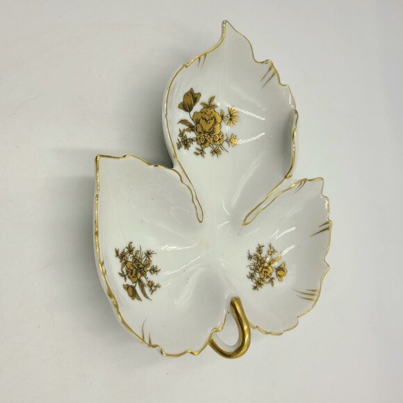 Porcelain Leaf Shaped Trinket Candy Dish Roses Gold Trim Handle Hand Painted - Picture 4 of 5